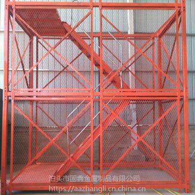 專業(yè)守護(hù)高空作業(yè) 橋梁施工安全爬梯與基坑安全梯籠的廠家直銷優(yōu)勢(shì)